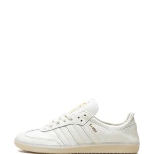 Samba Decon lace-up sneakers in good condition.